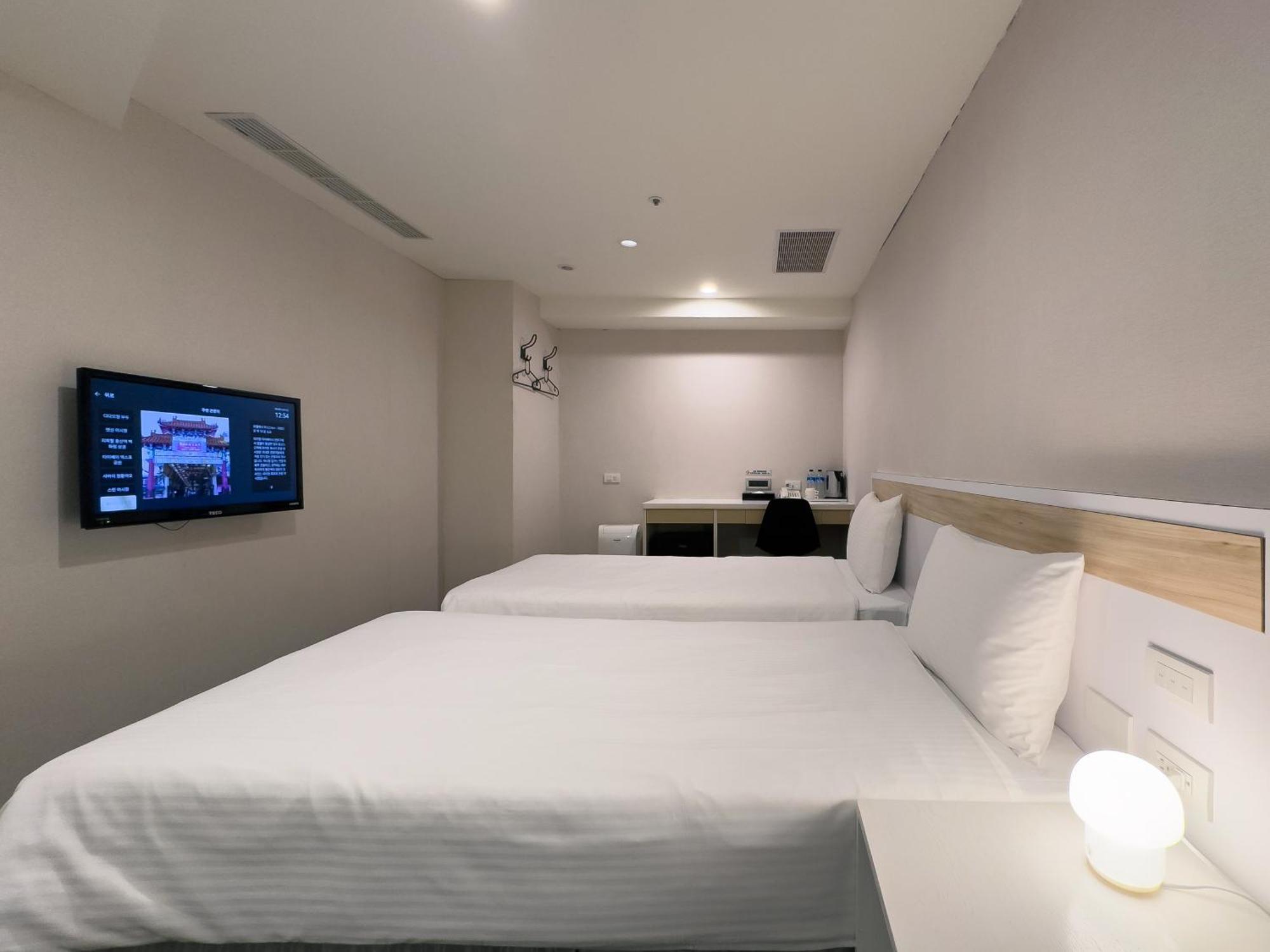 Lumos Inn Taipei Extérieur photo